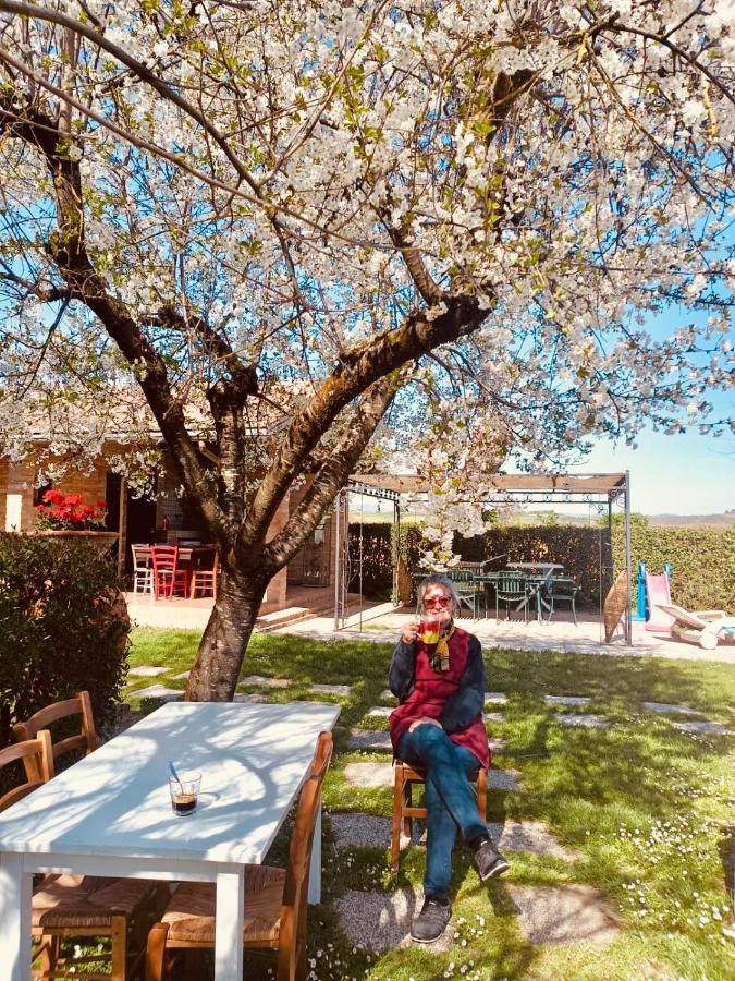 Agriturismo Le Stringaie Montepulciano Stazione Екстериор снимка